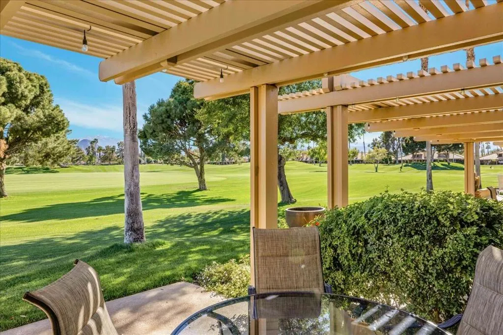 77689 Woodhaven Drive N, Palm Desert, California 92211 home-pic-35